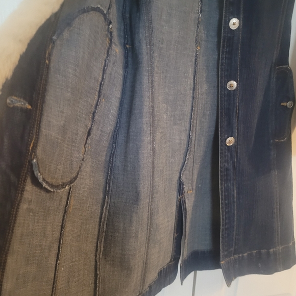 Tommy girl, long denim coat. Girls size medium - Picture 6 of 8